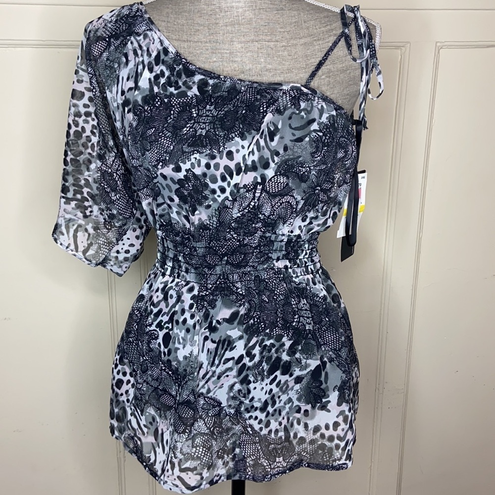 Takara One Sleeve Print Blouse NWT